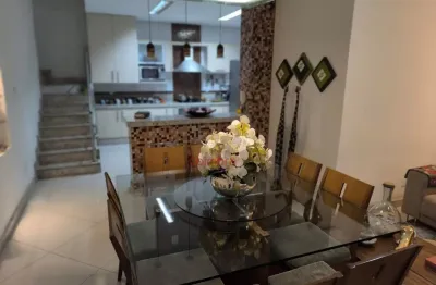 Casa com 2 quartos à venda no Maria Eugênia, Governador Valadares 