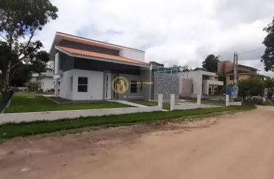 Casa de condomínio com 4 quartos, à venda em aldeia.
