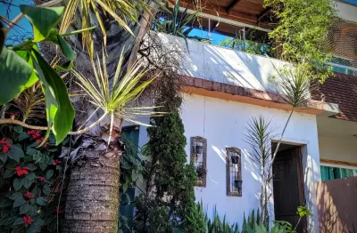 Casa financiável no campeche em florianópolis com piscina e jacuzzi