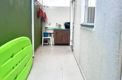 Apartamento térreo 2 dormitórios 1 suíte no campeche, florianópolis