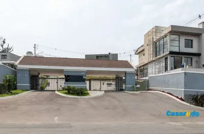 Terreno em condomínio fechado à venda na Rua Professor Alberto Krause, Tingui, Curitiba