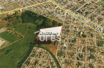 Terreno à venda na Avenida Itabaiana, Setor Central 2, Senador Canedo