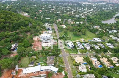 Terreno exclusivo à venda no aldeia do vale – frente para a avenida floresta!
