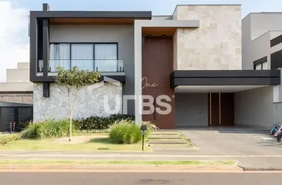Casa em condomínio fechado com 4 quartos à venda no Jardins França, Goiânia 