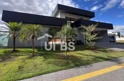 Casa em condomínio fechado com 4 quartos à venda na Rodovia GO-020, Parque Atheneu, Goiânia