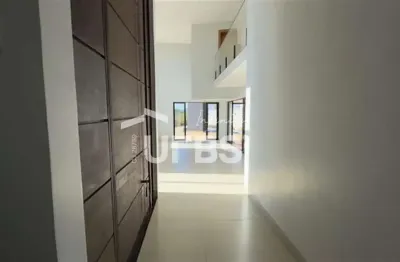 Casa com 5 quartos à venda na Rua GGC30, Residencial Goiânia Golfe Clube, Goiânia