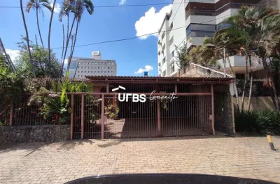 Imerso no coração do setor marista, reside uma oportunidade incrível - residência na av. 136