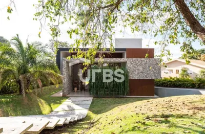 Incrível oportunidade !  casa no aldeia do vale com elevador para 4 pessoas.