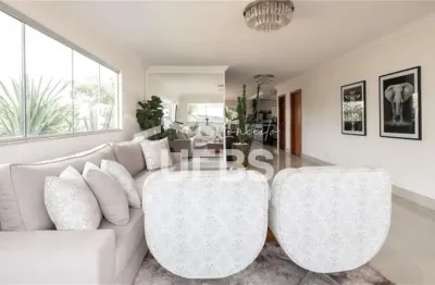 Casa com 5 quartos à venda na Rua do Buriti, Vila Santa Rita, Goiânia