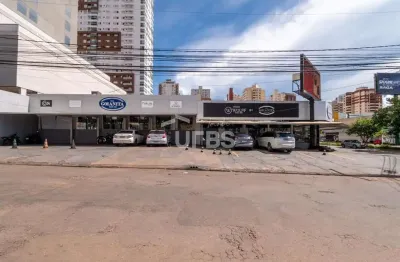 Casa à venda na Avenida T 4, Setor Bueno, Goiânia