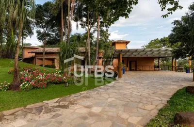 Casa com 7 quartos à venda na Alameda das Espatódias, S/N, Residencial Aldeia do Vale, Goiânia