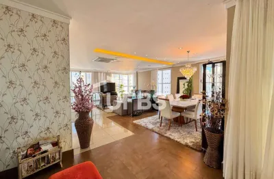 Cobertura linda ao lado do parque flamboyant com vista nascente e poente