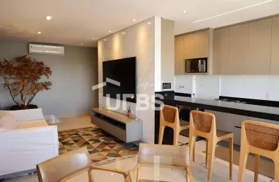 Apartamento mobiliado com 2 suítes, nascente, mobiliado no setor marista