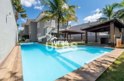 Casa em condomínio fechado com 4 quartos à venda na Avenida Diógenes Dolival Sampaio, Jardins Paris, Goiânia