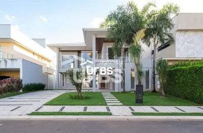 Casa em condomínio fechado com 4 quartos à venda na Avenida Diógenes Dolival Sampaio, Jardins Atenas, Goiânia