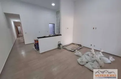 Casa nova 3 dormitórios, repleta de armários, jardim satélite
