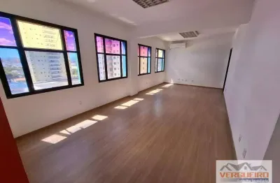 Sala comercial com 3 salas para alugar na Avenida Andrômeda, Jardim Satélite, São José dos Campos