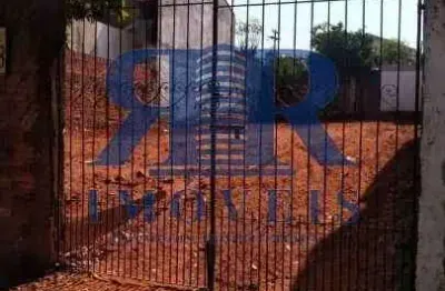 Terreno à venda no Jardim Godoy, Bauru 