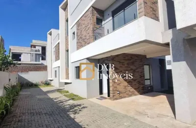 Sobrado novo em condomínio (4 sobrados)  3 dormitórios boqueirão