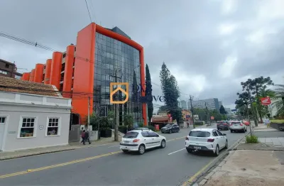 Sala comercial para alugar na Avenida do Batel, 1162, Batel, Curitiba por R$ 2.100