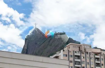 Botafogo, apartamento duplex, 1 quarto, sala, cozinha, banheiro, em rua cobiçada sem saída, estrita