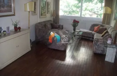 Flamengo, apartamento, 3 quartos, 1 suíte, frente, sol da manhã, armários, dependência completa, 1