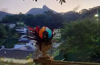 Casa à venda à venda no cosme velho, 455 m2, 7 quartos (1 suíte), 7 banheiros, 3 vagas,  rio de jan
