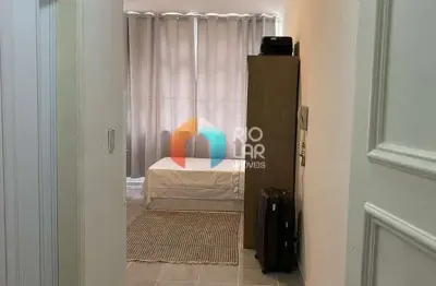 Kitnet / Stúdio à venda na Rua Marquês de Pombal, Centro, Rio de Janeiro