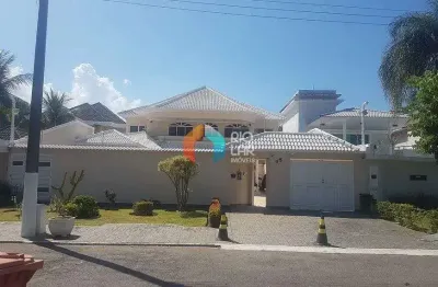 Condomínio Rio Mar, Casa à Venda com 5 Quartos (3 Suítes), Espaço Gourmet, Piscina, 8 Vagas de Gara