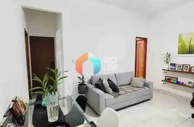 Sala e quarto, dependência completa, vaga de garagem à venda em copacabana, rio de janeiro, rj.