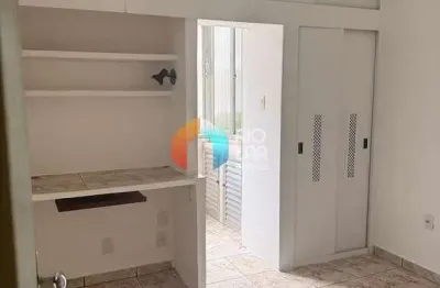 Apartamento com 1 quarto para alugar na Rua Riachuelo, Centro, Rio de Janeiro