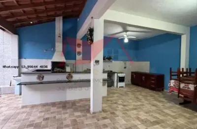 Casa para Venda em Ubatuba, Perequê Açu, 4 dormitórios, 3 banheiros, 3 vagas