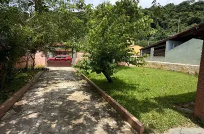 Casa para Venda em Caraguatatuba, Estância Balneária Hawai, 4 dormitórios, 1 suíte, 2 banheiros, 4 vagas