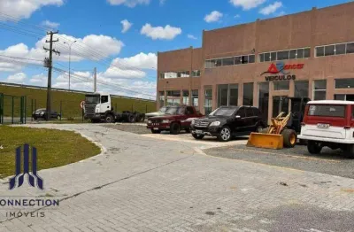 Barracão versátil de 695m² para locação em são josé dos pinhais