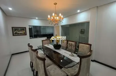 Vendo lindo apto térreo com 4/4 sendo 02 suítes + quintal e móveis planejados no