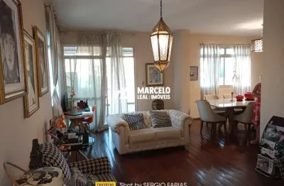Apartamento com  168m² de área útil com 3 quartos, 01 suíte em uma ótima localiz