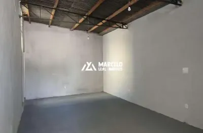 Alugo salão comercial a 20 mts da av. filipinas com banheiro privativo, ponto de