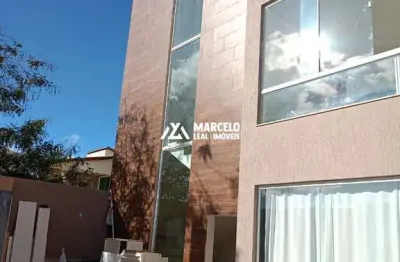 Vendo predio inteiro não averbado com 03 apartamentos de 3/4 sendo uma suite e a