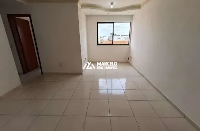 Alugo apto de 3/4 sendo uma suite no residencial pituba com garagem coberta, bai