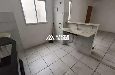 Alugo apto de 2/4 no 3º andar no condomínio vitória sul com completa infra estru