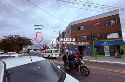 Vendo sala comercial de 2º andar com banheiro privativo em frente o laboratório