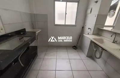 Alugo apto de 2/4 no 3º andar no condomínio vitória sul com completa infra estru