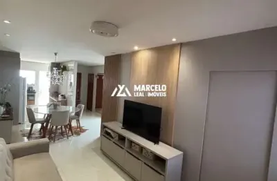 Vendo uma linda casa confortável e bem planejada  'de porteira fechada' com 3 qu