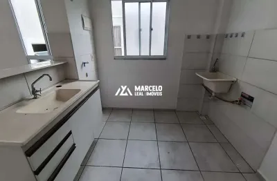 Alugo apto de 2/4 no 4º andar no condomínio vitória sul com completa infra estru