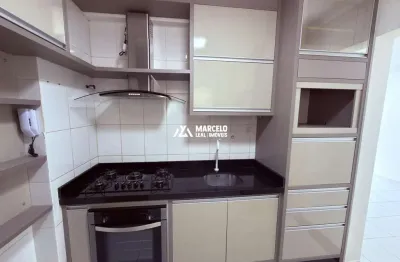 Alugo apto de 3º andar com moveis plnejados na cozinha e banheiros além de forno