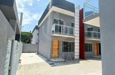 Casa 2 dormitórios para venda em rio das ostras, extensão do bosque, 2 dormitórios, 2 suítes, 3 banheiros, 2 vagas