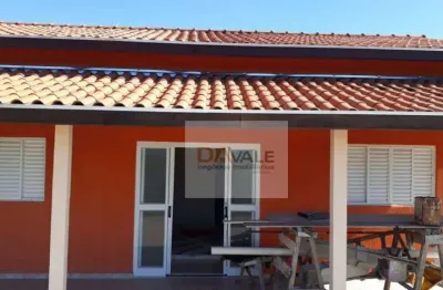 Ótima chácara de 8000 m² na boa vista casa de 250 m² de área construída.