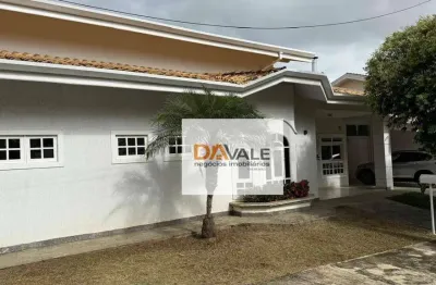 Linda casa de alto padrão em condomínio próximo ao centro de caçapava