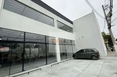 Ponto comercial 2 pisos, com vagas de estacionamento no centro de caçapava..