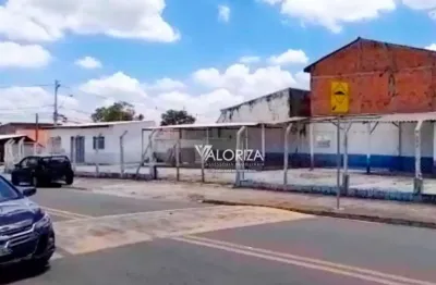 Casa comercial com 2 salas para alugar na Rua Tereza Palagi Lyra, 1, Jardim Piazza di Roma, Sorocaba